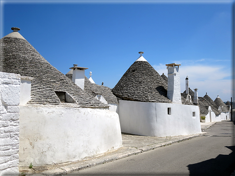 foto Alberobello